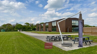 Willowpit Ln, Derby to rent Building Photo- Image 1 of 9