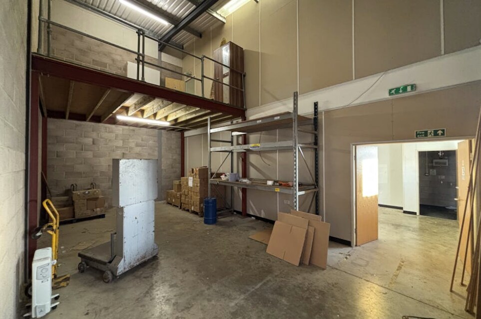 Downsview Rd, Wantage to rent Interior Photo- Image 1 of 5