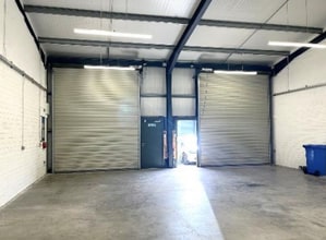 15-17 Torr Trade Park, East Allington to rent Interior Photo- Image 2 of 4