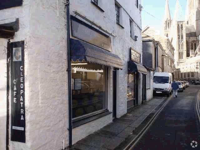 22 St Marys St, Truro to rent Primary Photo- Image 1 of 2