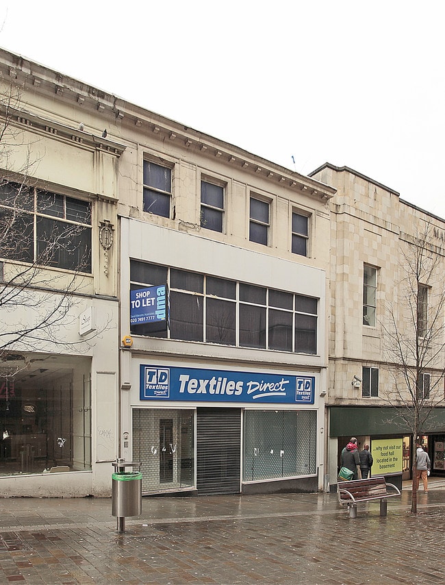 More details for 26 Darley St, Bradford - Retail to Rent