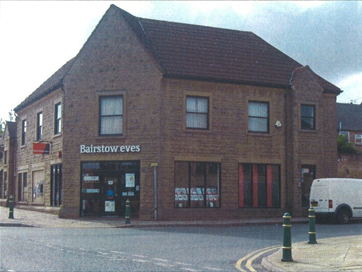 Rose Ln, Mansfield Woodhouse to rent Primary Photo- Image 1 of 2