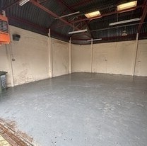 Nuneaton St, Glasgow to rent Interior Photo- Image 1 of 1