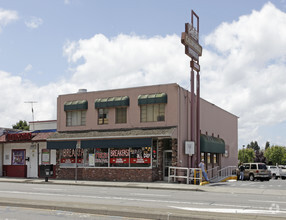 24045-24047 Mission Blvd, Hayward, CA for sale Primary Photo- Image 1 of 1