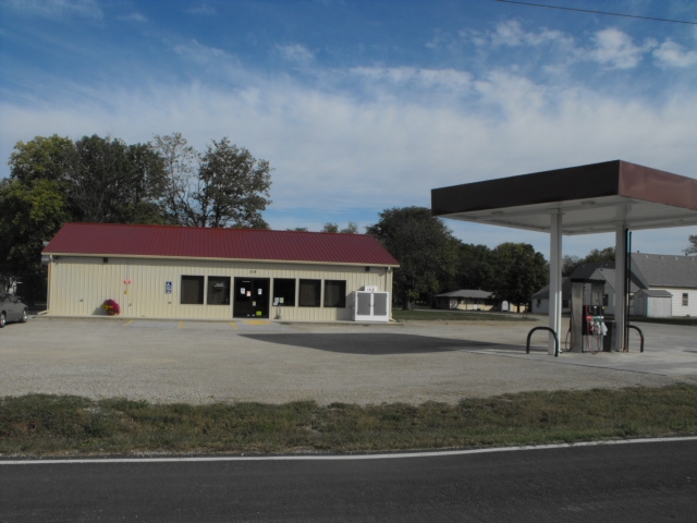 218 NW Emporia St, Melvern, KS for sale - Primary Photo - Image 1 of 1