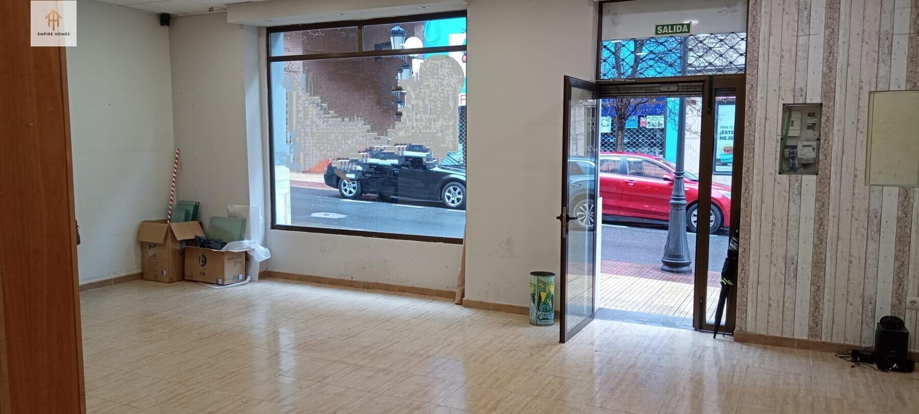 Cáceres, CAC 10002 - - - Interior Photo - Image 1 of 5