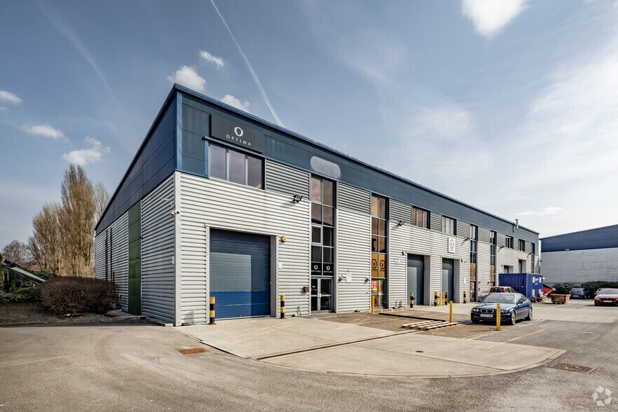 Fairhills Rd, Manchester for sale - Building Photo - Image 1 of 1