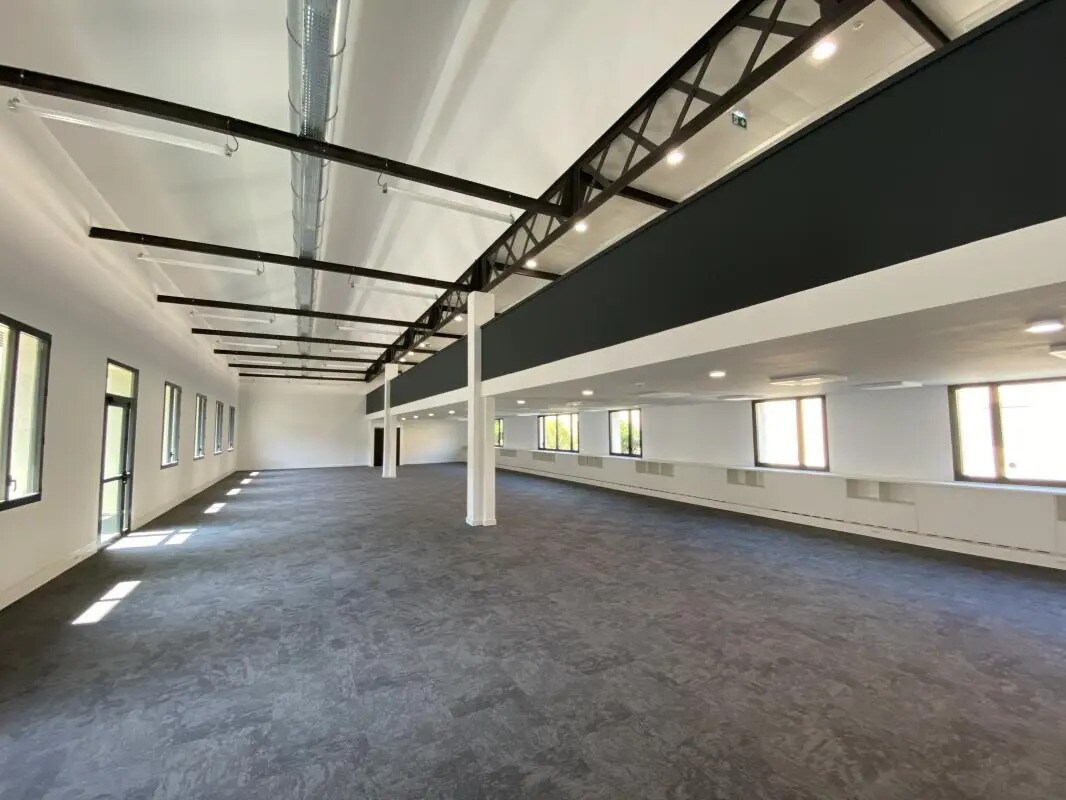 33 Avenue Du Docteur Georges Lévy, Vénissieux for sale Interior Photo- Image 1 of 10