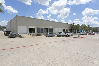 2050 Forest Ln, Garland, TX for rent Building Photo- Image 1 of 9