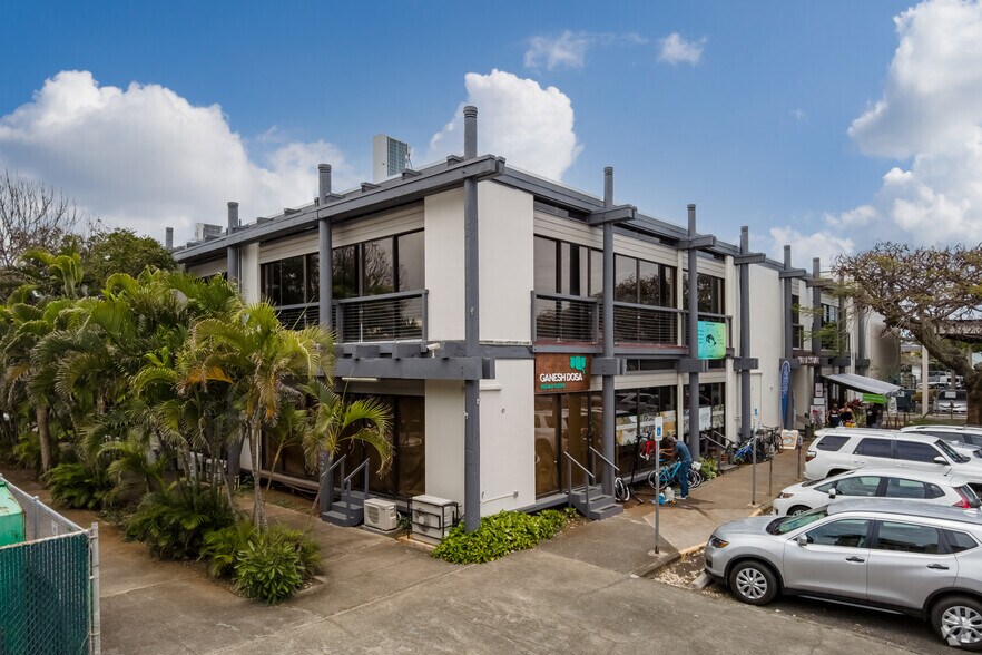 315-325 Uluniu St, Kailua, HI for rent - Building Photo - Image 1 of 7