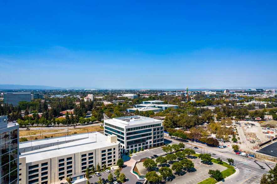 2350 Mission College Blvd, Santa Clara, CA for rent - Aerial - Image 3 of 15