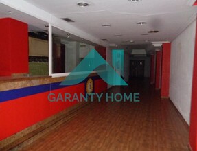 Retail in Cáceres, Cáceres to rent Interior Photo- Image 1 of 5