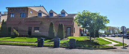 600 1/2 Kennedy Blvd, Somerdale, NJ for rent Building Photo- Image 2 of 10