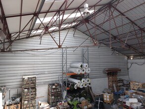 Industrial in La Seyne-sur-Mer to rent Interior Photo- Image 2 of 4