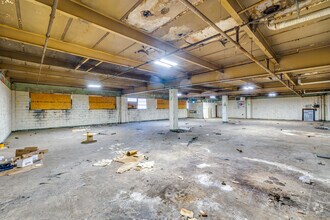 2235 Castor Ave, Philadelphia, PA to rent Interior Photo- Image 2 of 3