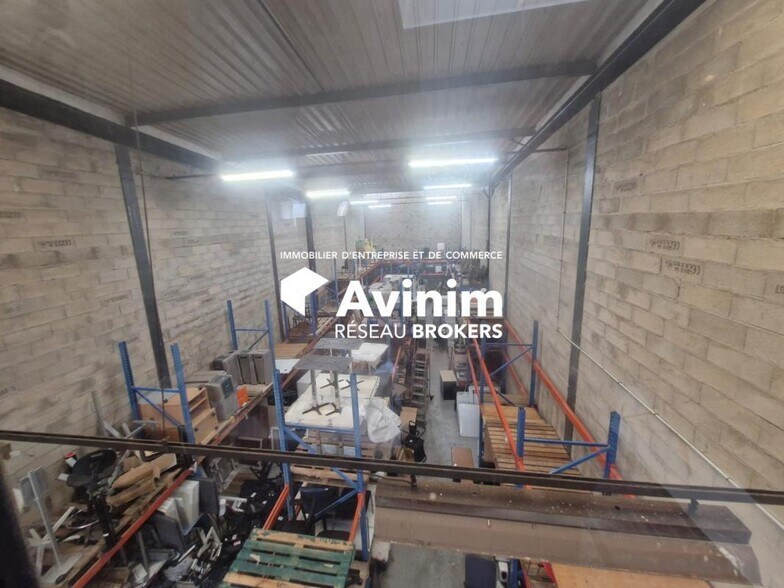 Industrial in Noisy Le Grand to rent - Interior Photo - Image 2 of 5