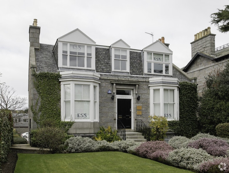 13 Carden Pl, Aberdeen for sale - Primary Photo - Image 1 of 1