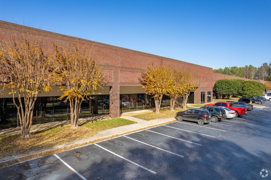 2150 Northmont Pky, Duluth, GA for rent - Building Photo - Image 1 of 4