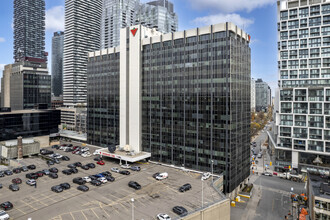 2180 Yonge St, Toronto, ON for rent Primary Photo- Image 1 of 7