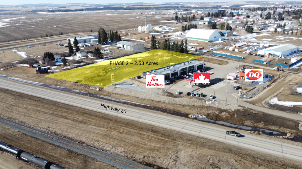 5221 43 St, Rimbey, AB for sale - Primary Photo - Image 1 of 1