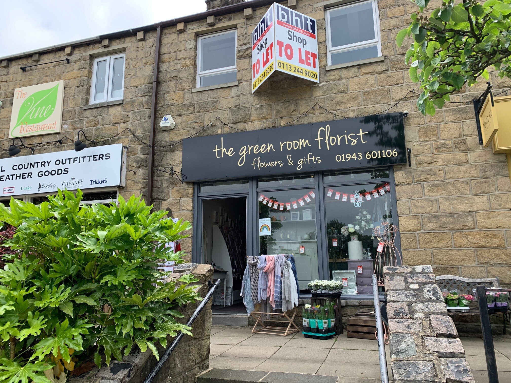 17 The Grove Promenade, Ilkley for sale Primary Photo- Image 1 of 1