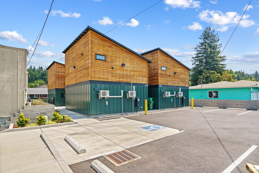 50 17th St, Cottage Grove, OR for sale - Building Photo - Image 3 of 27