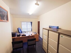 Beddow Way, Aylesford to rent Interior Photo- Image 1 of 3