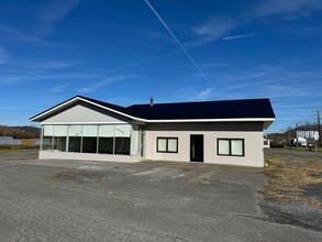 5921 Business 220, Bedford, PA for rent Building Photo- Image 1 of 24