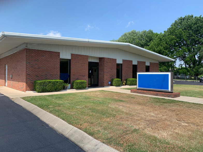 3016 Highway 41 S, Springfield, TN for sale - Building Photo - Image 1 of 4