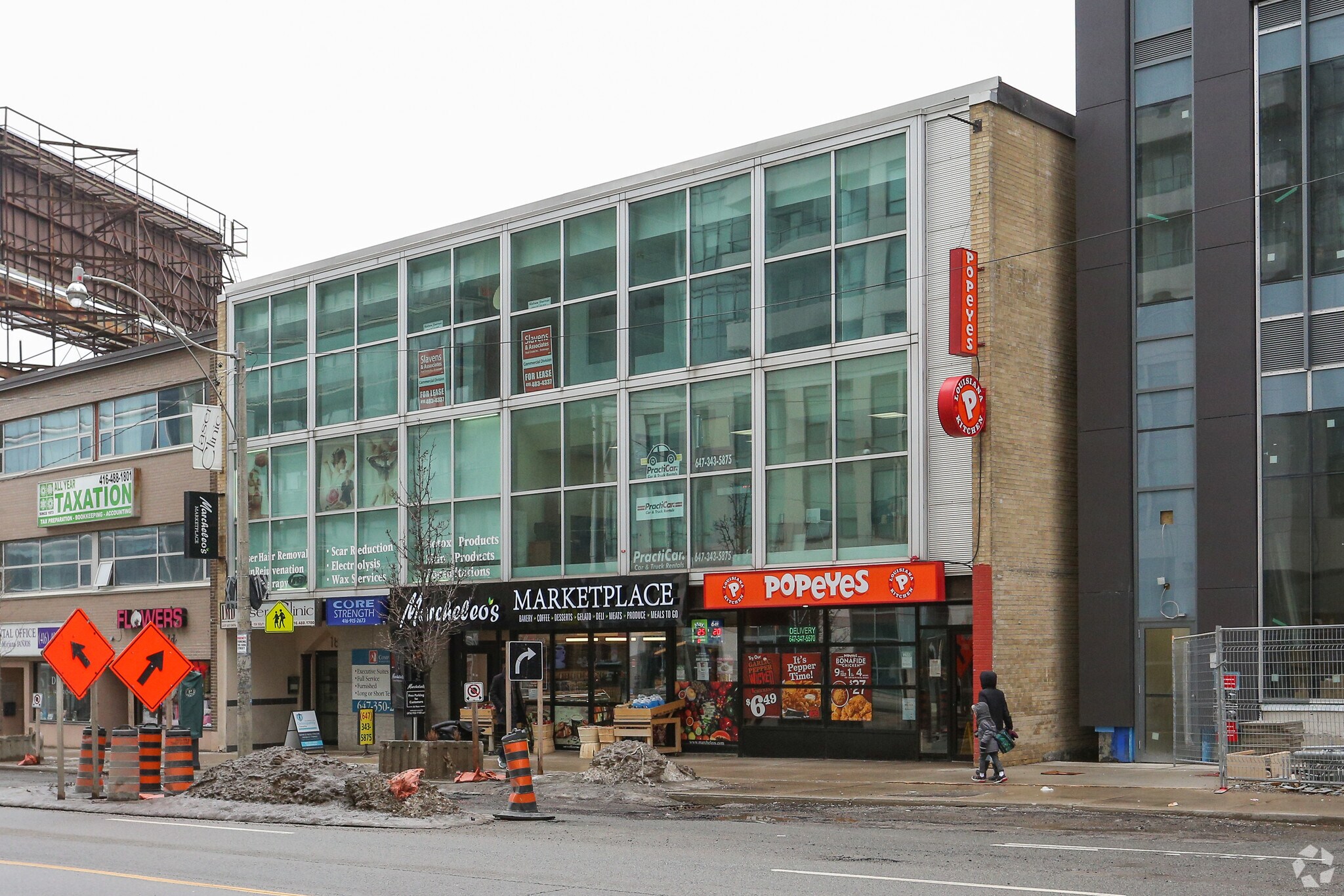 181 Eglinton Ave E, Toronto, ON to rent Primary Photo- Image 1 of 5