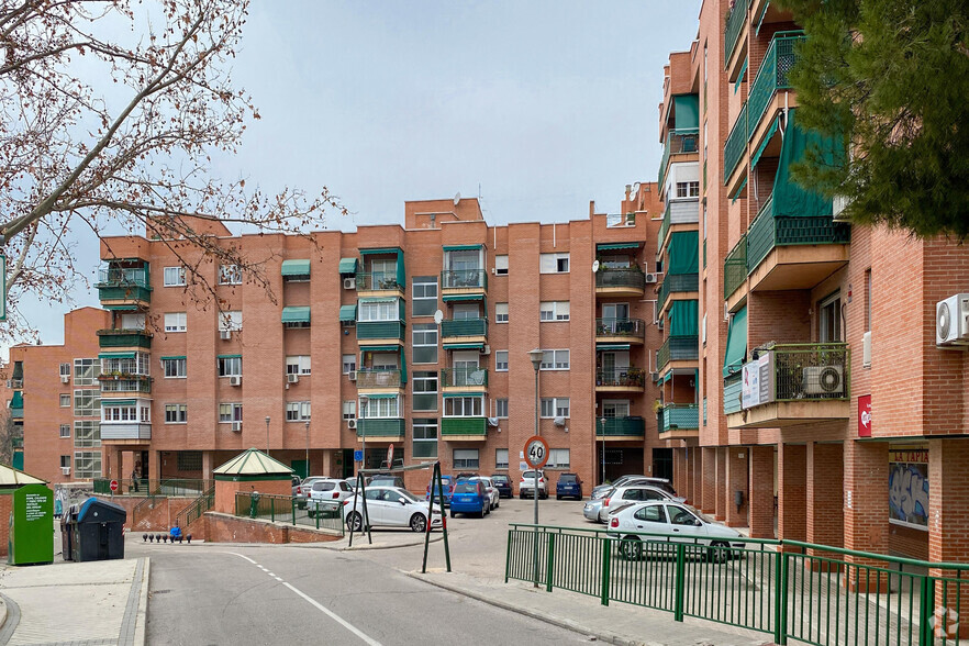 Plaza Monte Ciruelo, 4, Rivas-Vaciamadrid, Madrid for rent - Primary Photo - Image 1 of 2