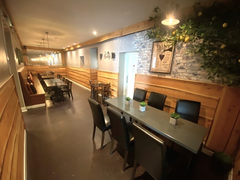 23 Bank St, Dumfries for sale - Interior Photo - Image 2 of 5