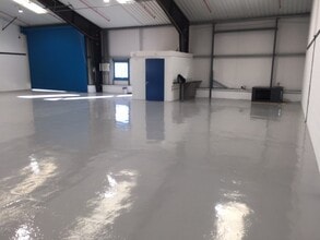 Cayton Low Rd, Eastfield to rent Interior Photo- Image 2 of 3