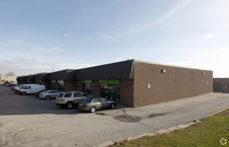 5109 Harvester Rd, Burlington, ON for rent - Building Photo - Image 3 of 4