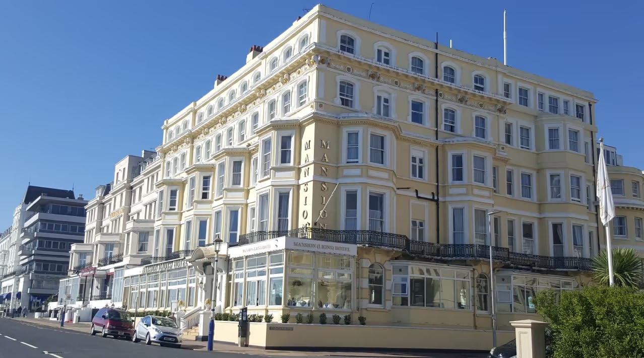 Grand Para, Eastbourne for sale Building Photo- Image 1 of 7