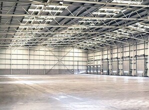 11 Poplar Way E, Avonmouth to rent Interior Photo- Image 1 of 1