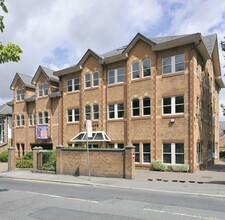 27 Ashley Rd, Altrincham for rent Building Photo- Image 1 of 2