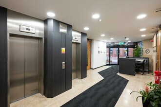 Oxford Row, Leeds to rent Interior Photo- Image 2 of 7