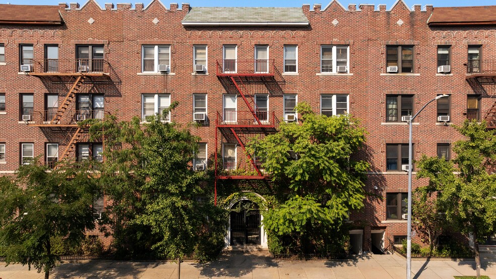 41-07 47th Ave, Sunnyside, NY for sale - Building Photo - Image 1 of 16