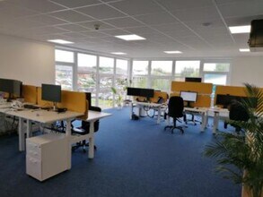 Monks Brk, Newport to rent Interior Photo- Image 1 of 4