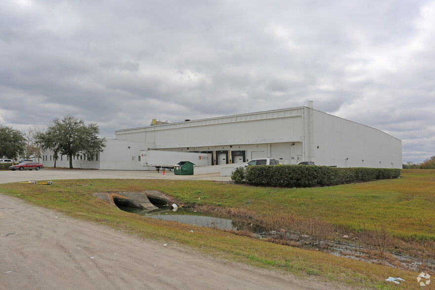 5201 Robert McLane Blvd, Kissimmee, FL for sale - Building Photo - Image 1 of 1