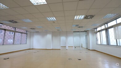 Office in Madrid, Madrid to rent Interior Photo- Image 2 of 17