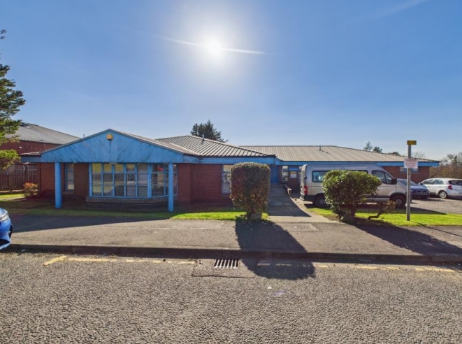 Carmondean Centre S, Livingston to rent Primary Photo- Image 1 of 4