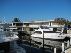 4322-4334 E Tradewinds Ave, Lauderdale By The Sea, FL for sale Building Photo- Image 1 of 1