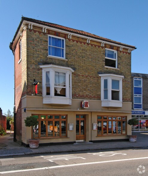 10 West St, Fareham for sale - Primary Photo - Image 1 of 1