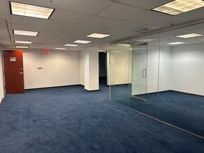 1100 H St NW, Washington, DC to rent Interior Photo- Image 1 of 5