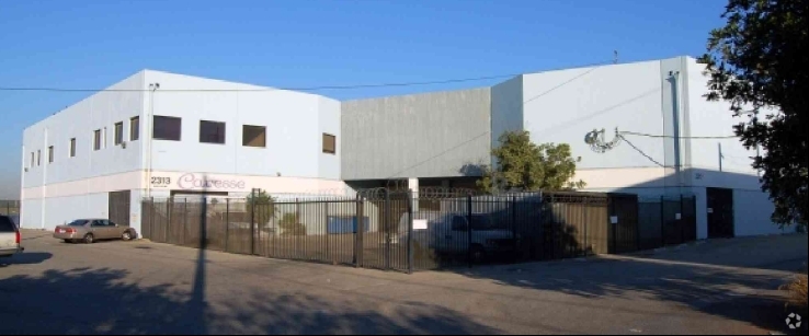 2313-2317 S Santa Fe Ave, Los Angeles, CA for rent - Building Photo - Image 2 of 6