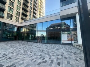 16 Sutton Court Rd, Sutton to rent Building Photo- Image 1 of 5