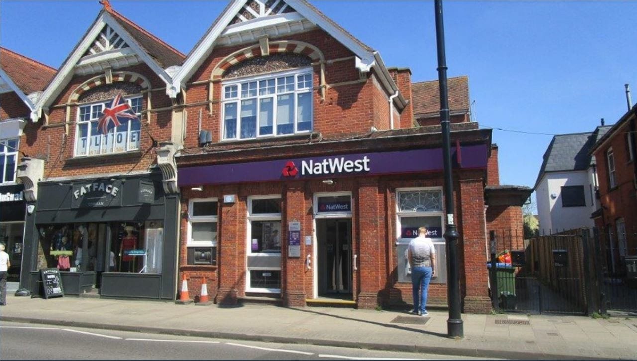 9 High St, Cobham for sale Primary Photo- Image 1 of 1