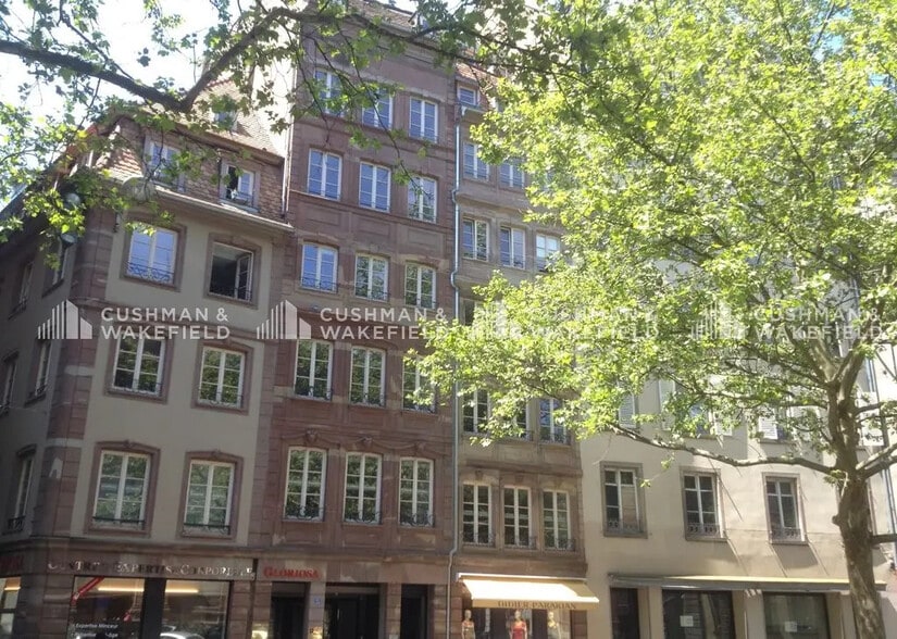 Office in Strasbourg to rent - Building Photo - Image 1 of 5